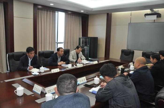 市委统战部副部长朱绍锋调研指导高新区“华侨华人创新创业服务中心”创建工作.jpg