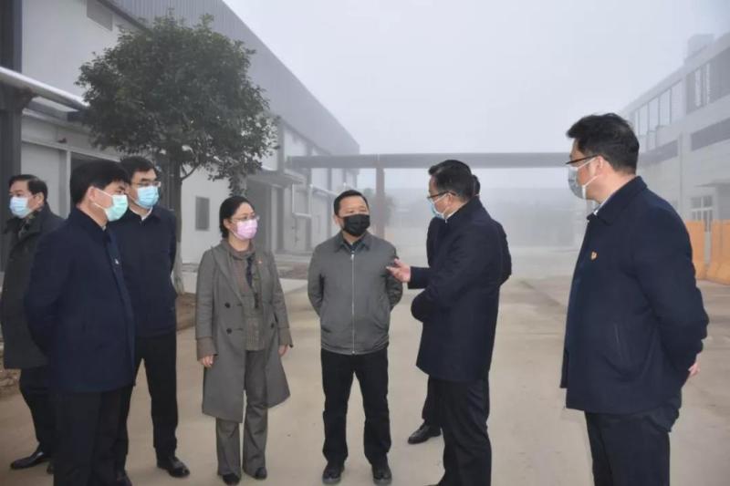 市委副书记、统战部部长徐大勇走访调研复工复产民营企业.jpg