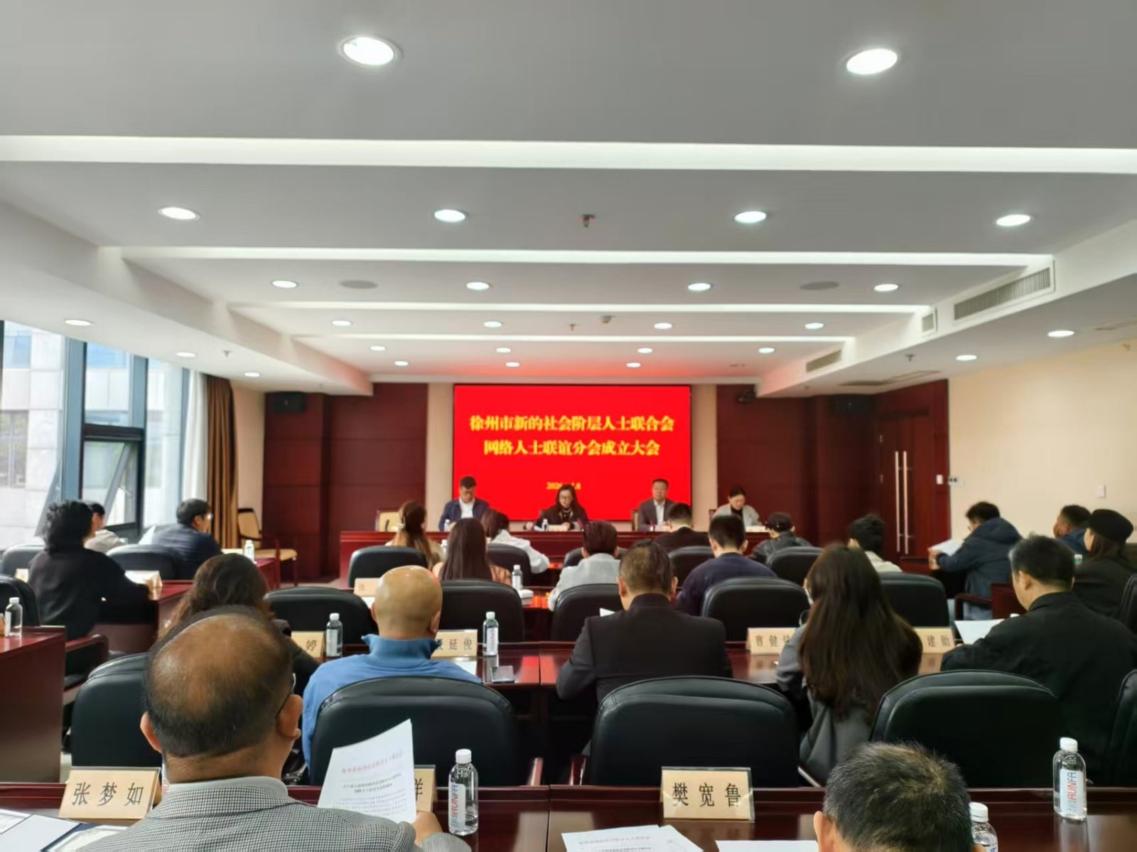 图1.jpg